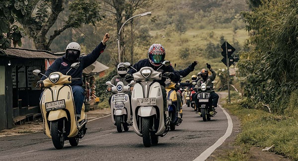 Fazzio & Grand Filano Hybrid Taklukkan Tanjakan Bromo, Buktikan Classy Yamaha Bukan Sekadar Gaya